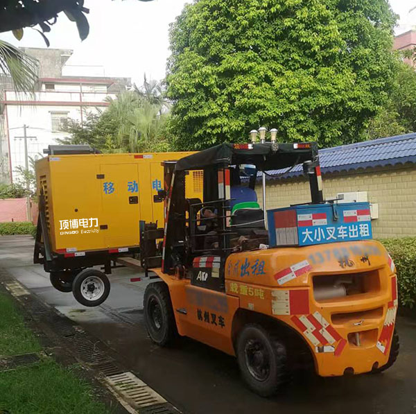 建筑工地柴油發(fā)電機(jī)組功率的選擇：建議買(mǎi)大不買(mǎi)小