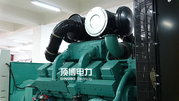 康明斯QSK60系列柴油發(fā)電機組質(zhì)量可靠，性能卓越！